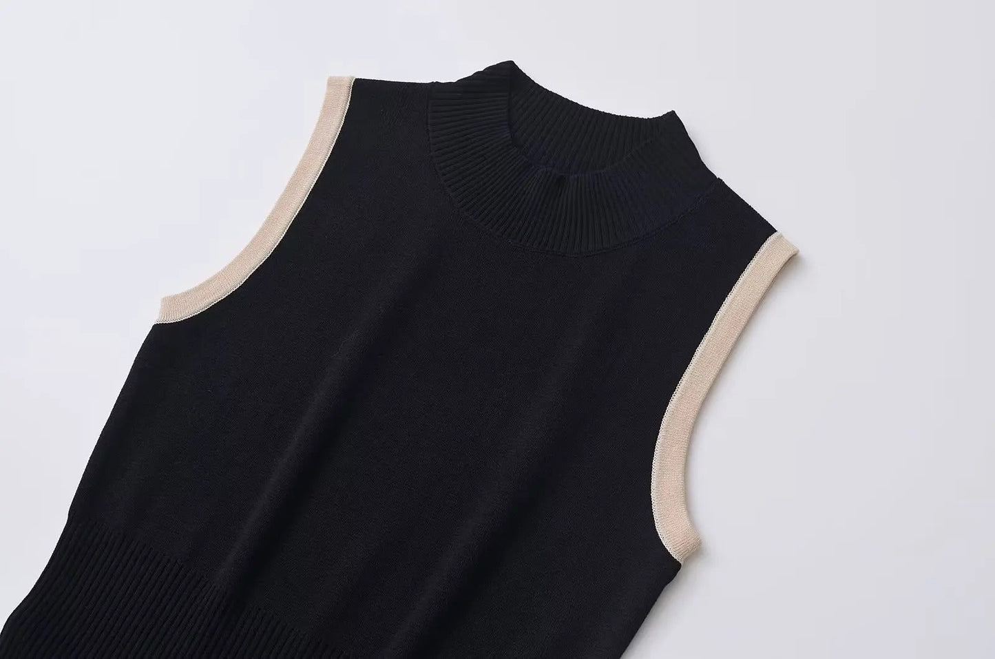 Mini Dress Effortlessly Elegant